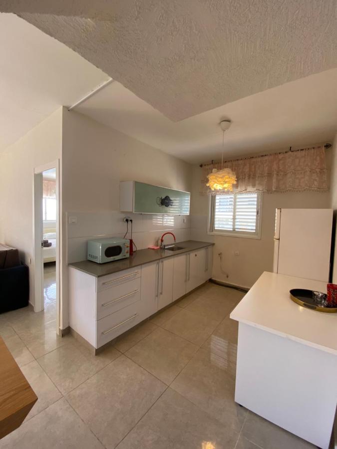 Apartment Oskar Beach Bat Yam Exterior photo