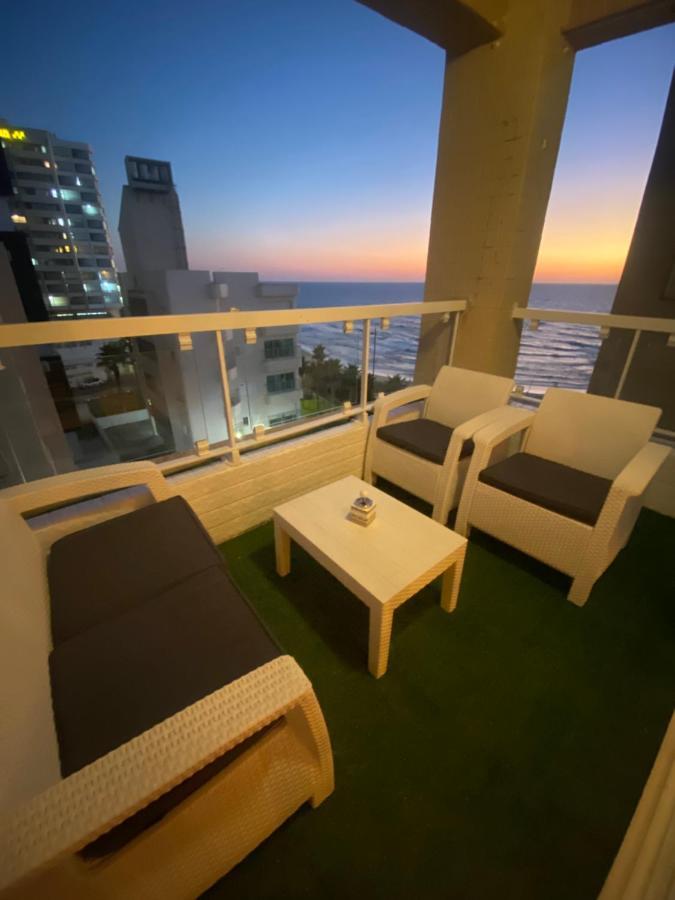 Apartment Oskar Beach Bat Yam Exterior photo