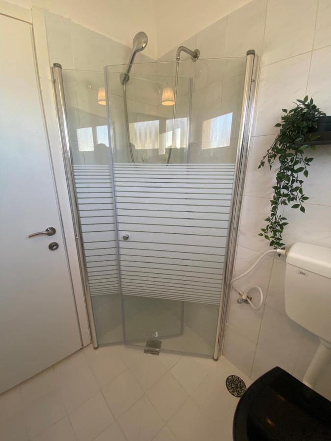 Apartment Oskar Beach Bat Yam Exterior photo